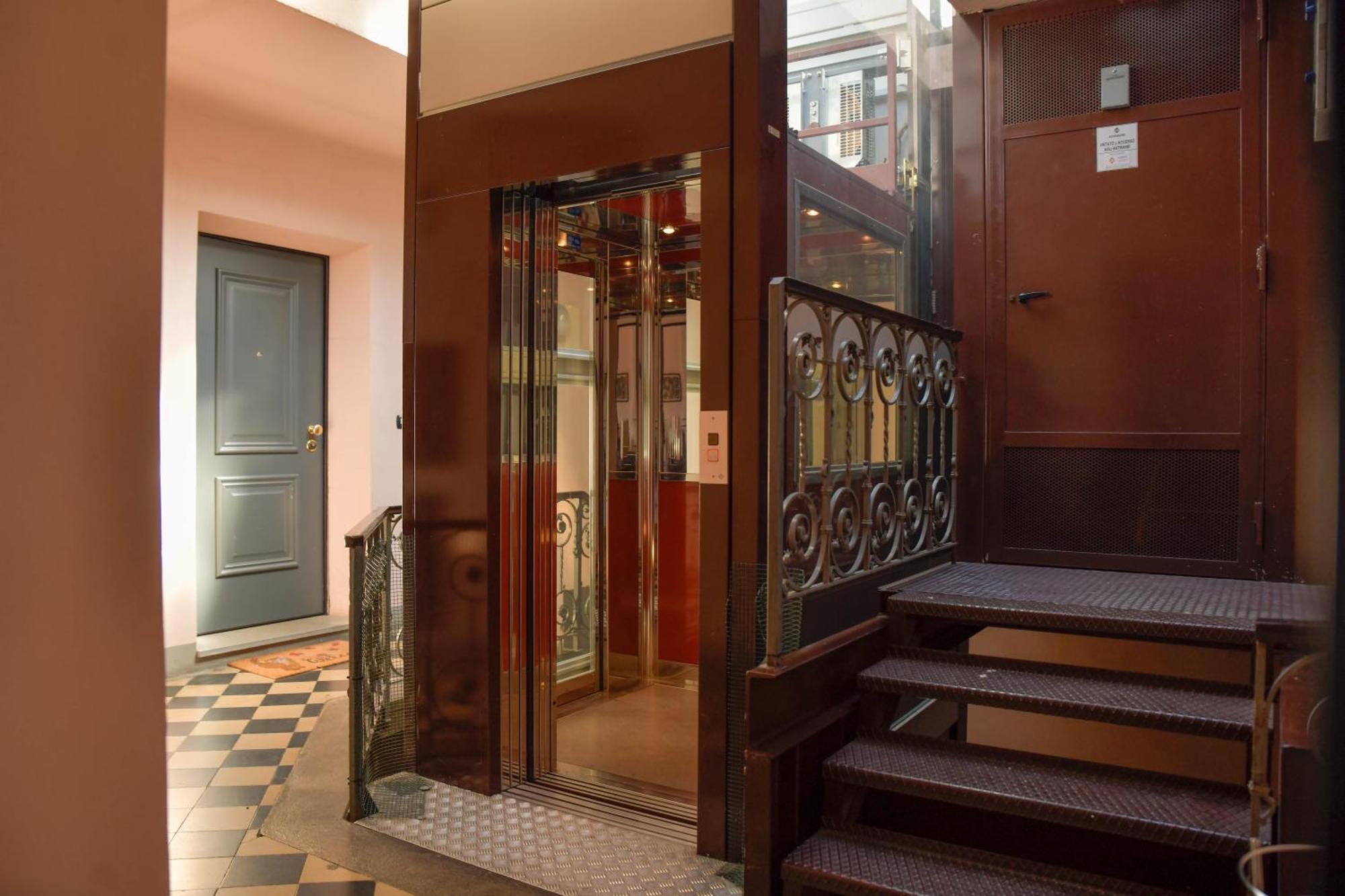 Made In Italy Hotel แบร์กาโม ภายนอก รูปภาพ